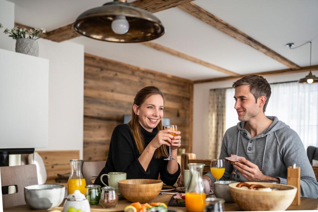 Alpin Lodges - Moderne Appartements Mit Zugang Zu 3000 Qm Spa Panoramahotel Oberjoch باد هينديلانغ المظهر الخارجي الصورة